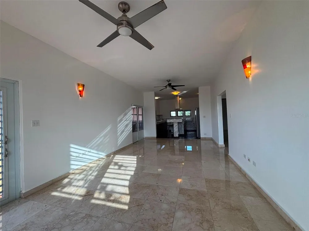 520 RIERA #3 San Juan, PR 00909