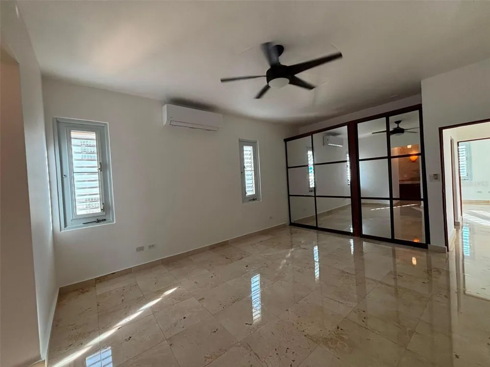 520 RIERA #3 San Juan, PR 00909