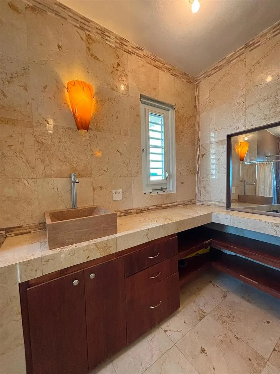 520 RIERA #3 San Juan, PR 00909