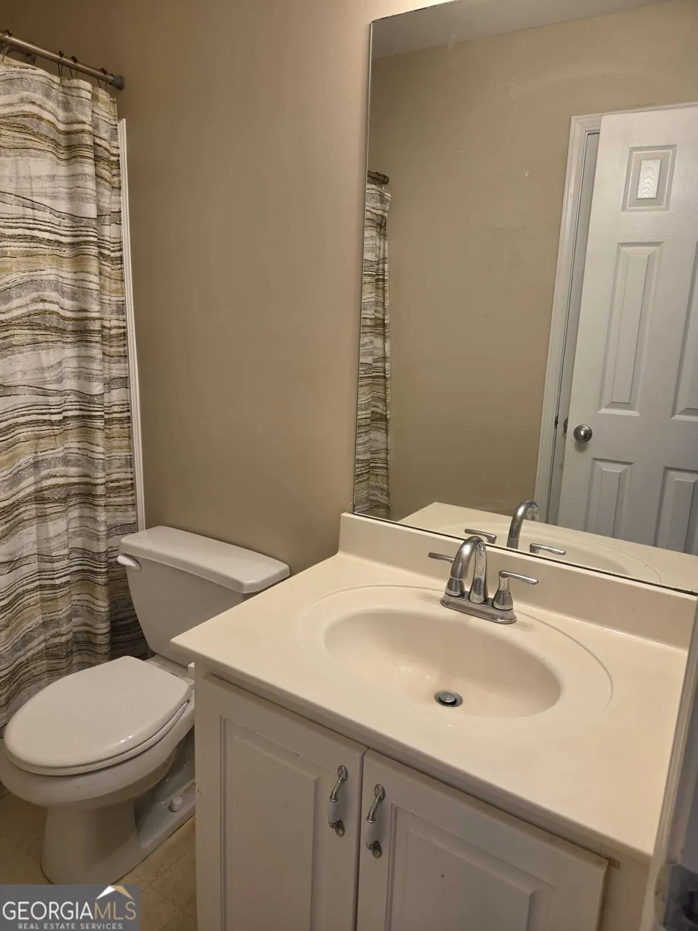 850 Glenns Farm Ct Grayson, GA 30017