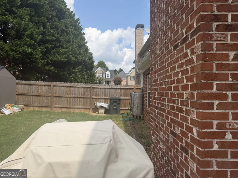 850 Glenns Farm Ct Grayson, GA 30017