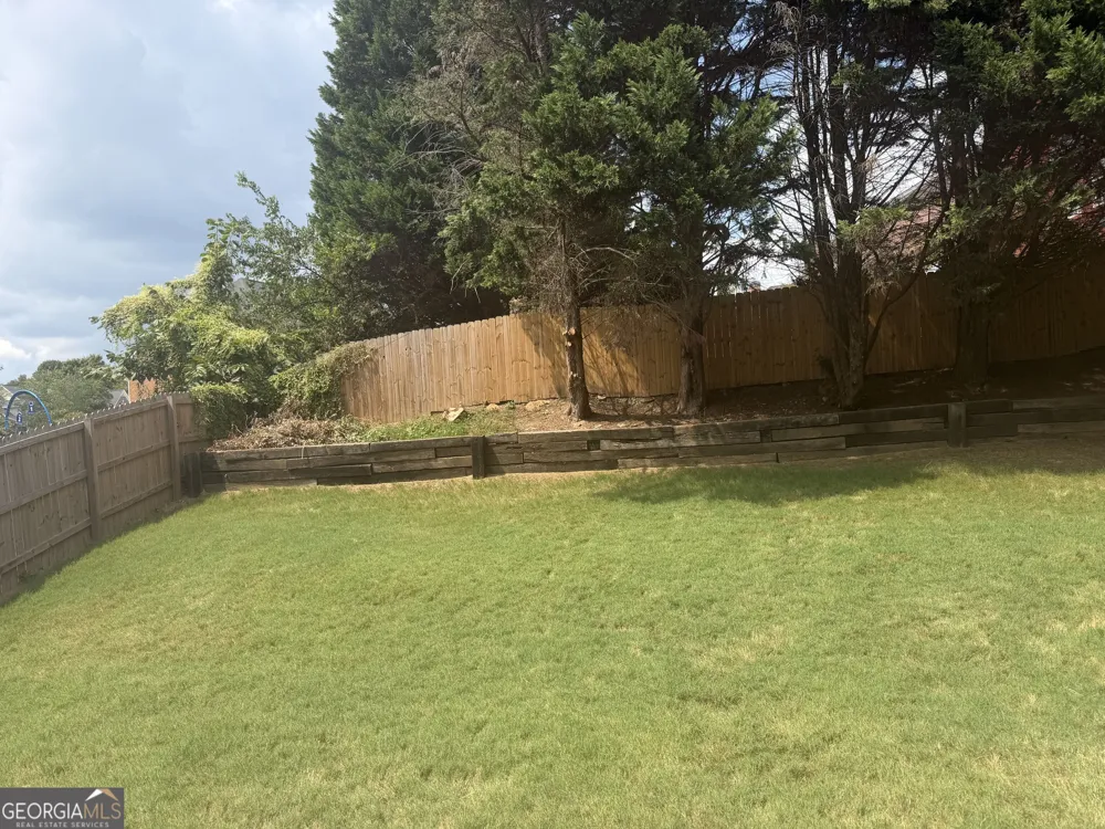 850 Glenns Farm Ct Grayson, GA 30017
