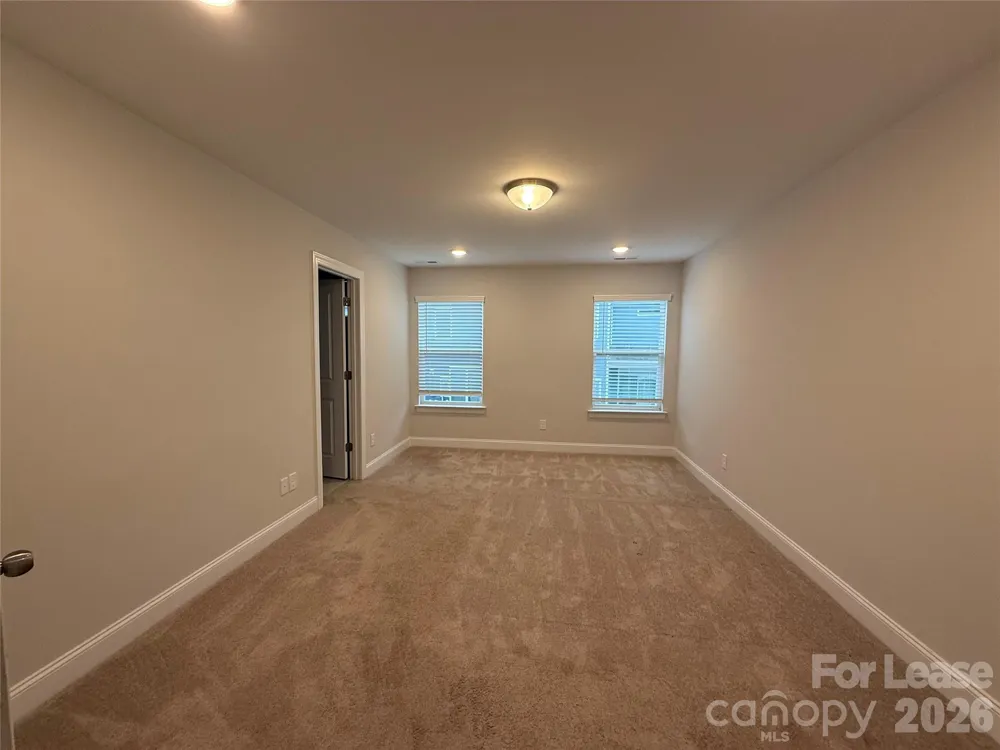 3941 Fadden Street Harrisburg, NC 28075