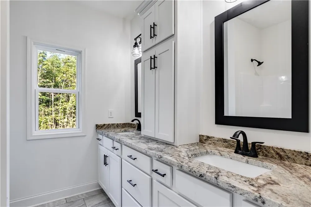 230 Banks Path Dallas, GA 30157