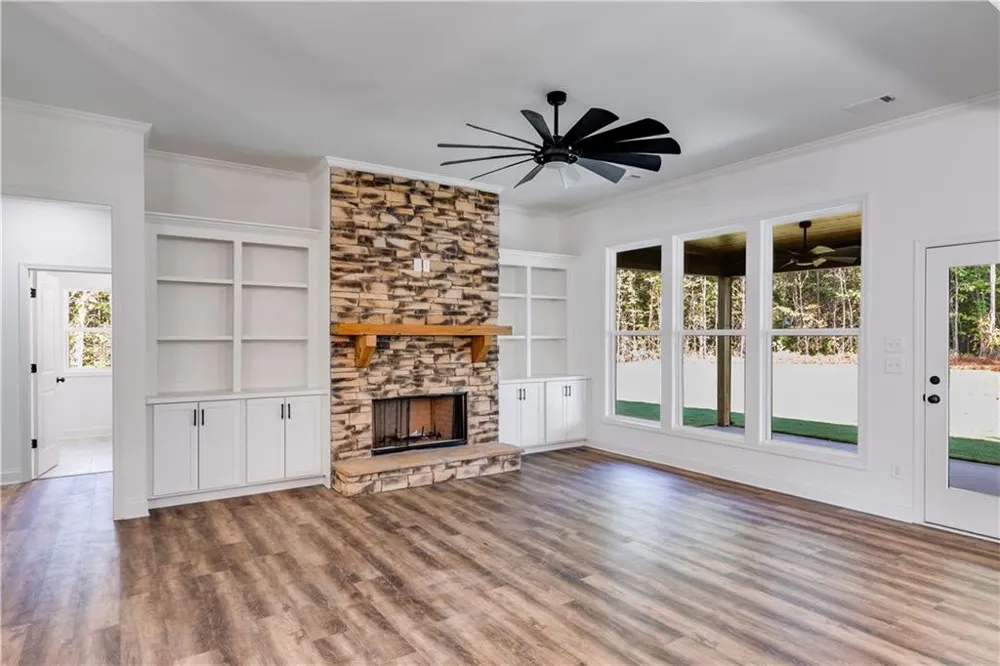 230 Banks Path Dallas, GA 30157