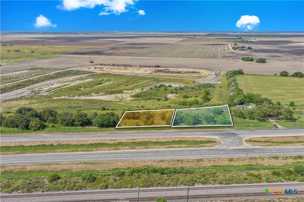 11833 US Highway 87 Victoria, TX 77905