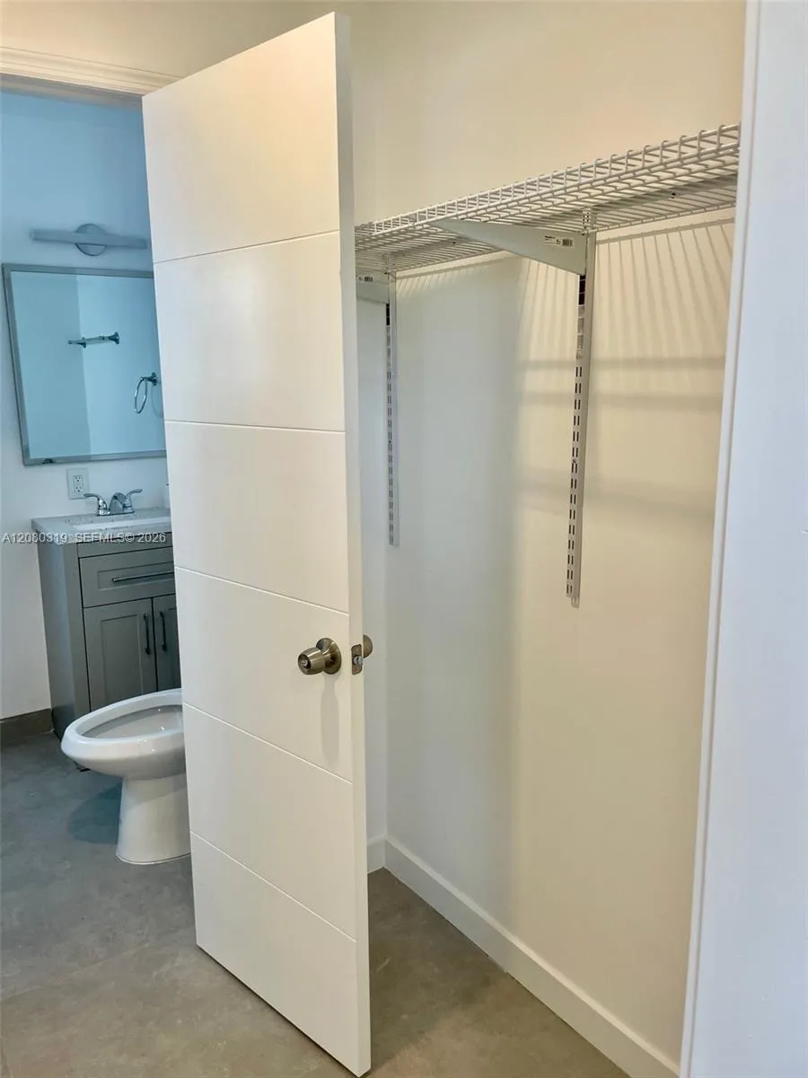 5711 NW 28th St #5711 Lauderhill, FL 33313