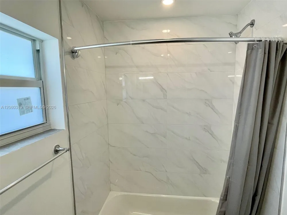 5711 NW 28th St #5711 Lauderhill, FL 33313