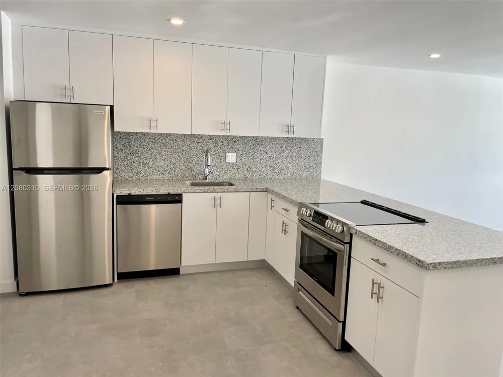 5711 NW 28th St #5711 Lauderhill, FL 33313