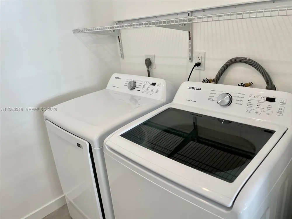 5711 NW 28th St #5711 Lauderhill, FL 33313
