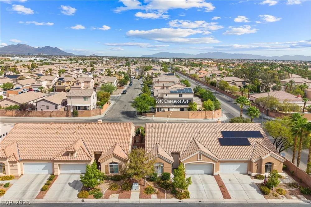 9616 Emeraude Avenue Las Vegas, NV 89147