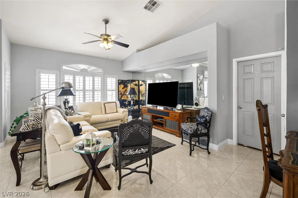9616 Emeraude Avenue Las Vegas, NV 89147