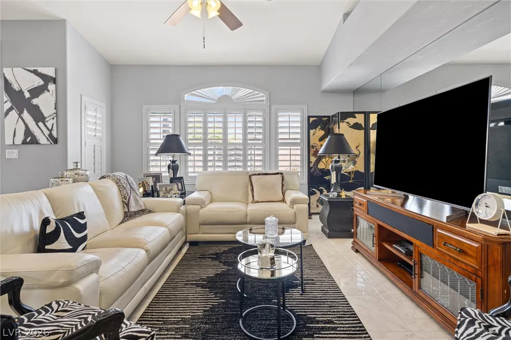 9616 Emeraude Avenue Las Vegas, NV 89147