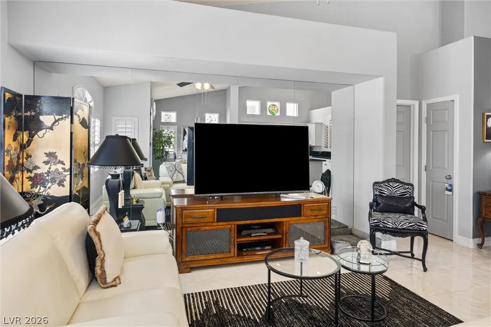 9616 Emeraude Avenue Las Vegas, NV 89147