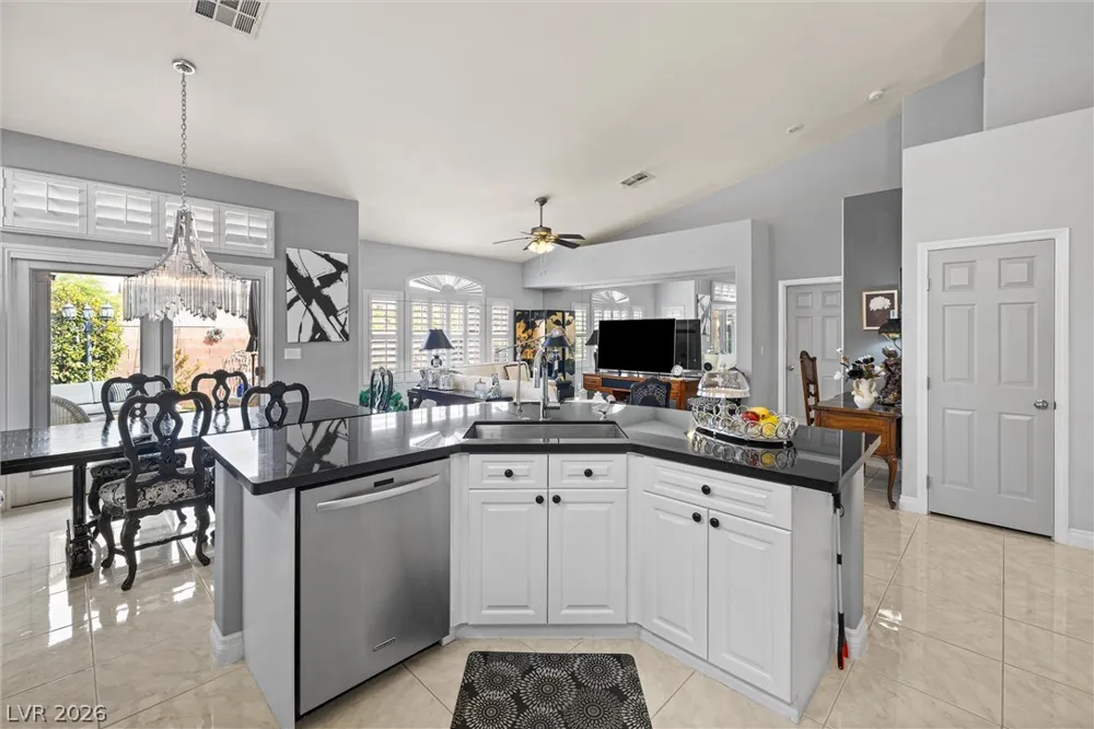 9616 Emeraude Avenue Las Vegas, NV 89147
