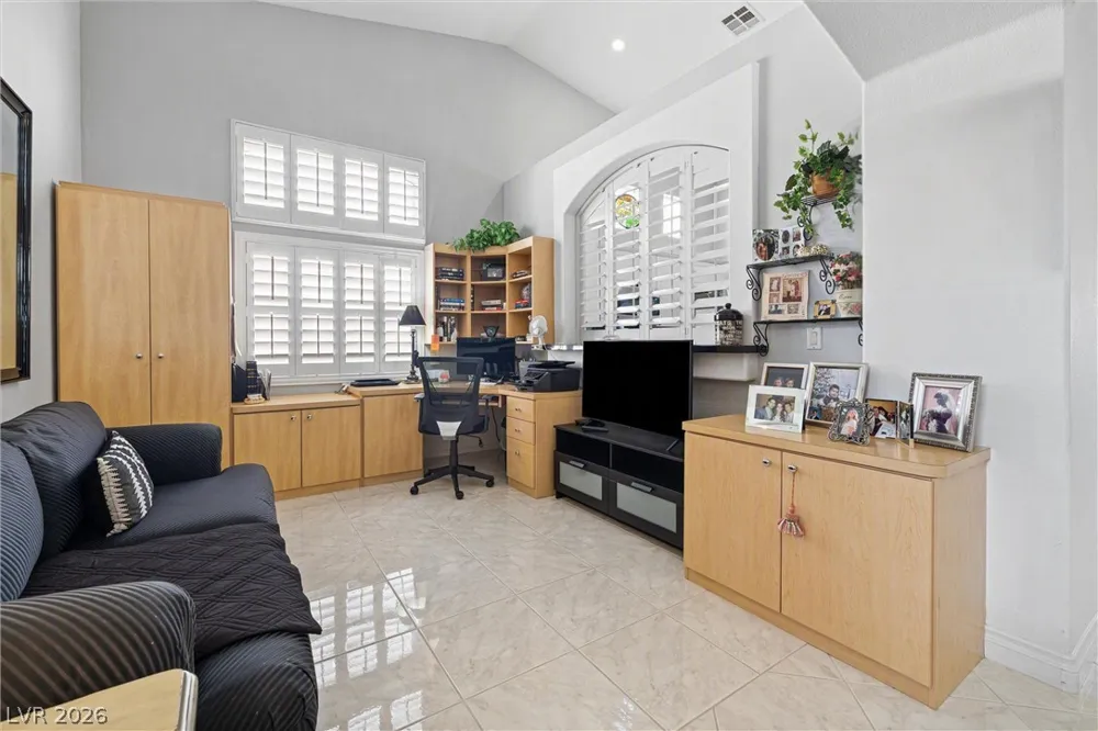 9616 Emeraude Avenue Las Vegas, NV 89147