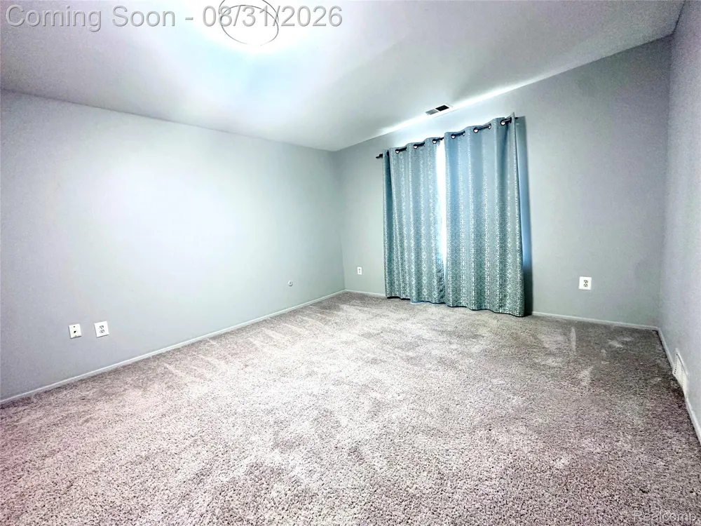 44481 Savery Drive Canton Charter Township, MI 48187