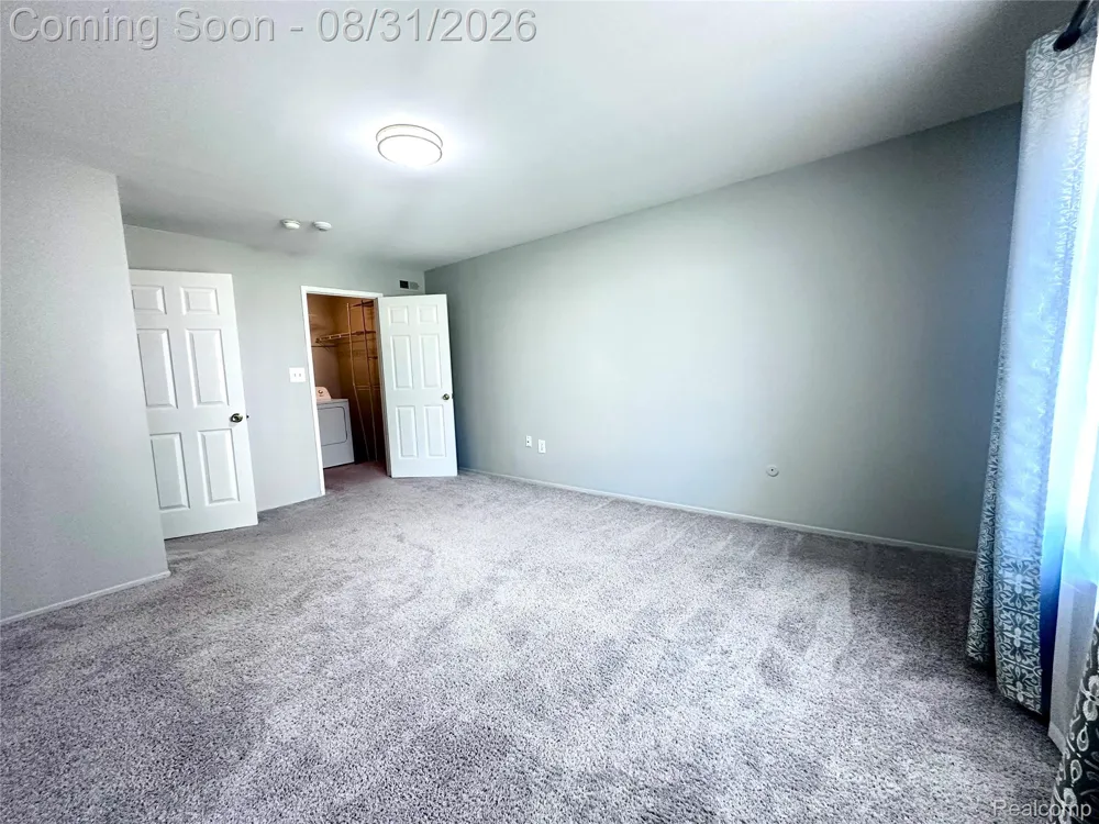 44481 Savery Drive Canton Charter Township, MI 48187