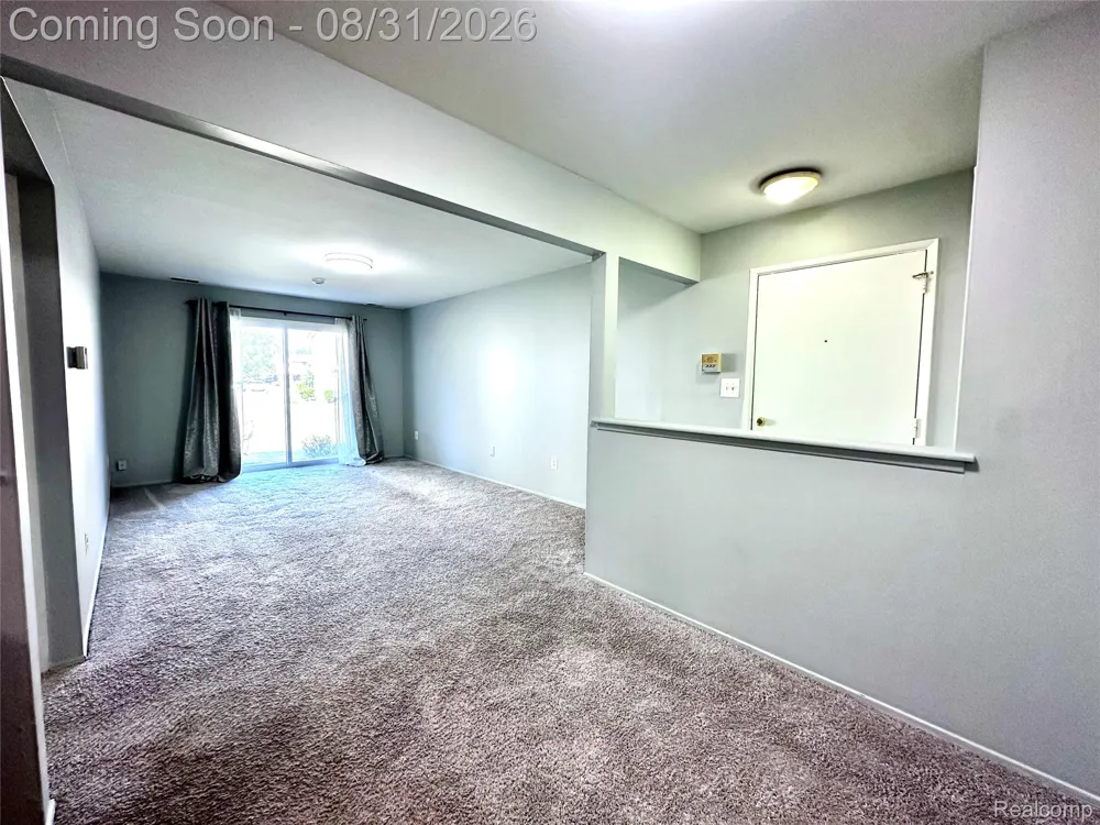 44481 Savery Drive Canton Charter Township, MI 48187