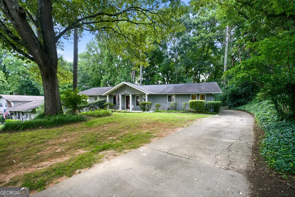 3462 Summie DR SW Lilburn, GA 30047