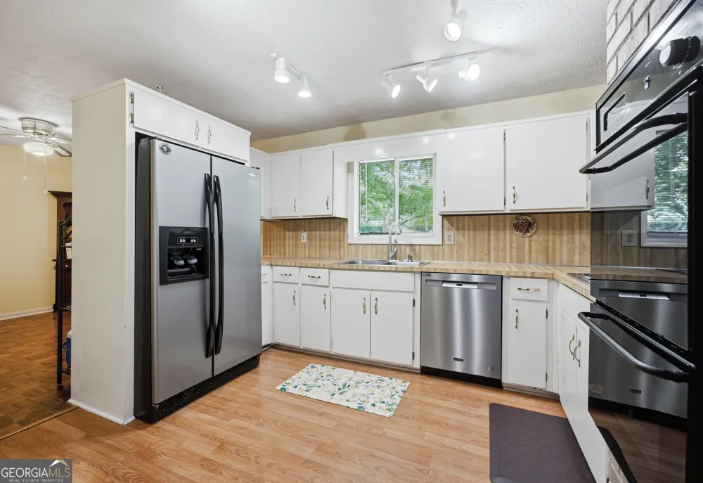3462 Summie DR SW Lilburn, GA 30047