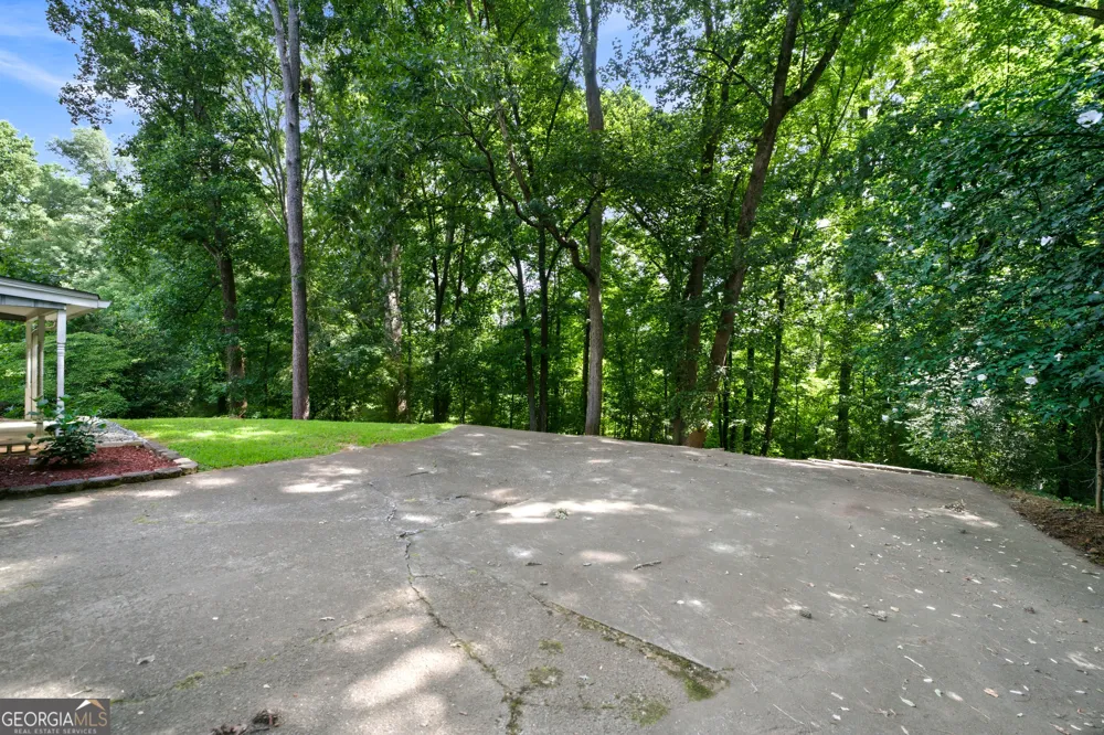 3462 Summie DR SW Lilburn, GA 30047