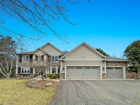 6560 Shadow Lane