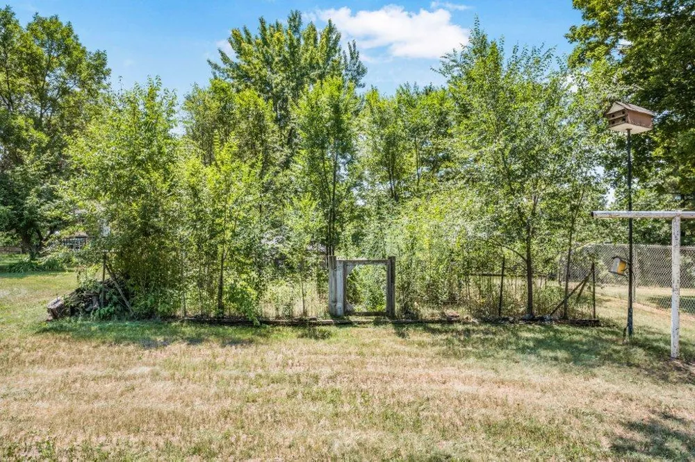 1808 W River Street Monticello, MN 55362