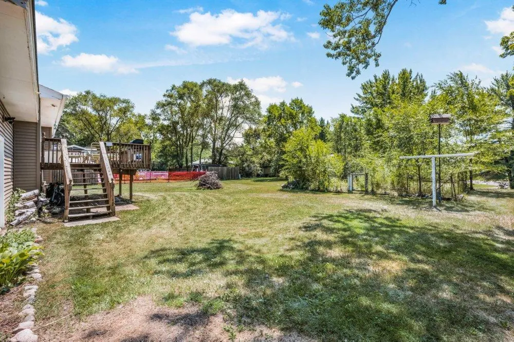 1808 W River Street Monticello, MN 55362