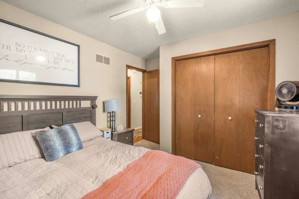 1808 W River Street Monticello, MN 55362