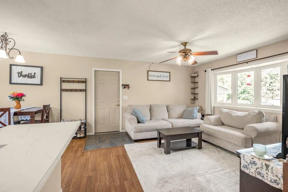 1808 W River Street Monticello, MN 55362