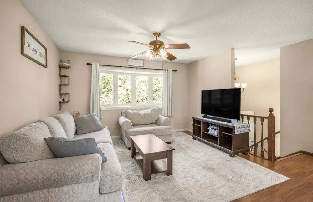 1808 W River Street Monticello, MN 55362