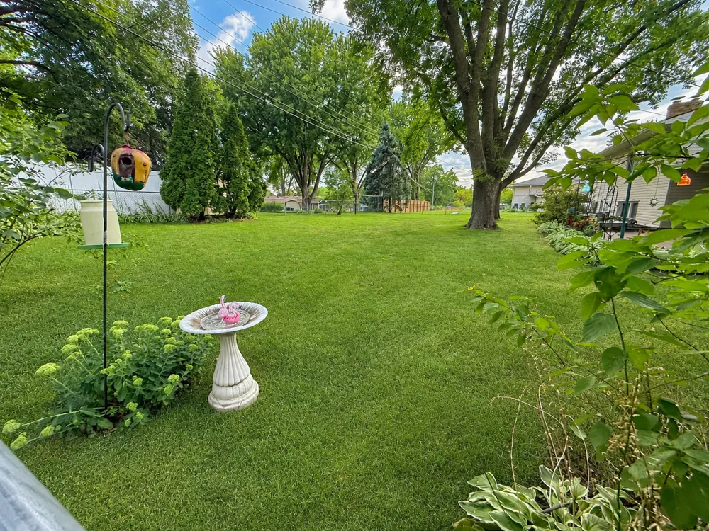 1798 E Bluestone Drive Eagan, MN 55122