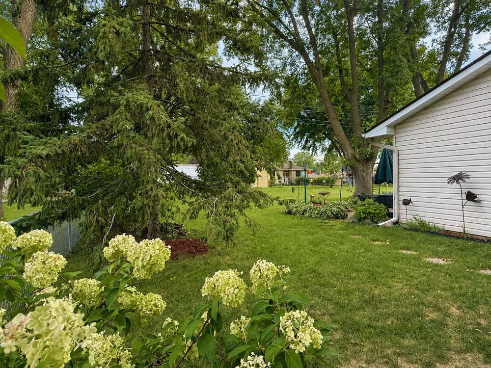 1798 E Bluestone Drive Eagan, MN 55122