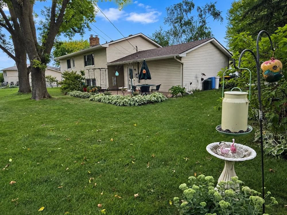1798 E Bluestone Drive Eagan, MN 55122
