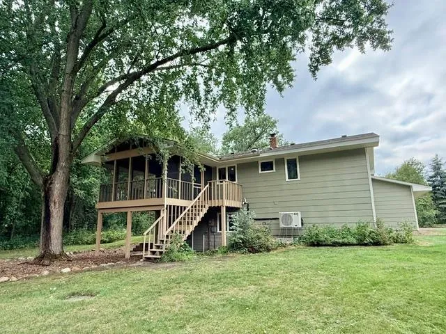 20601 Blackfoot Street NW Oak Grove, MN 55303