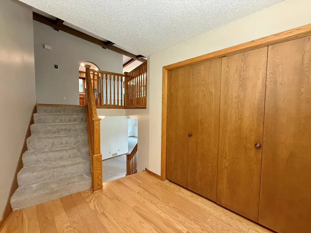 20601 Blackfoot Street NW Oak Grove, MN 55303