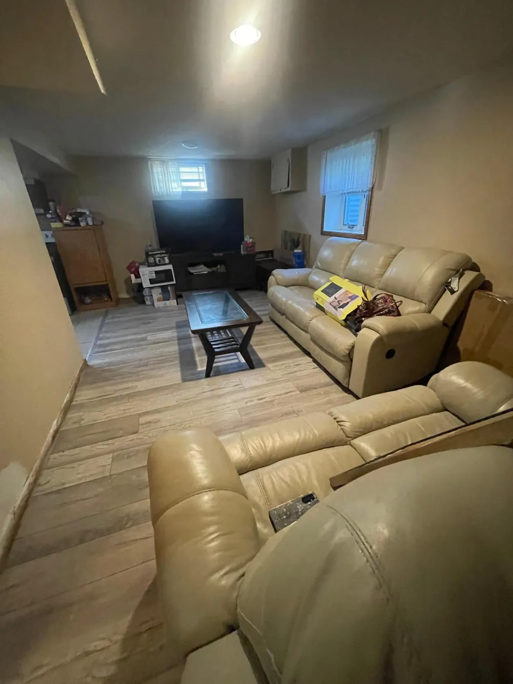 150 Roselawn Avenue E Maplewood, MN 55117