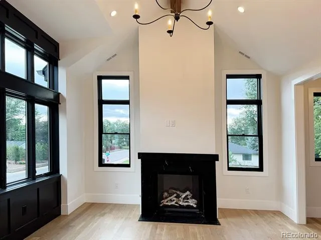 3303 E Asbury Avenue Denver, CO 80210