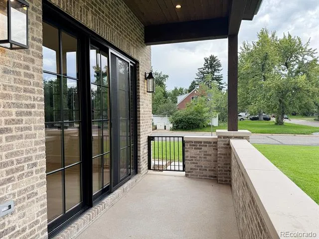 3303 E Asbury Avenue Denver, CO 80210