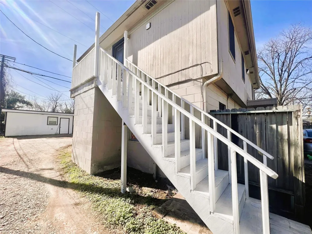 928 John Alber Road #C Houston, TX 77076