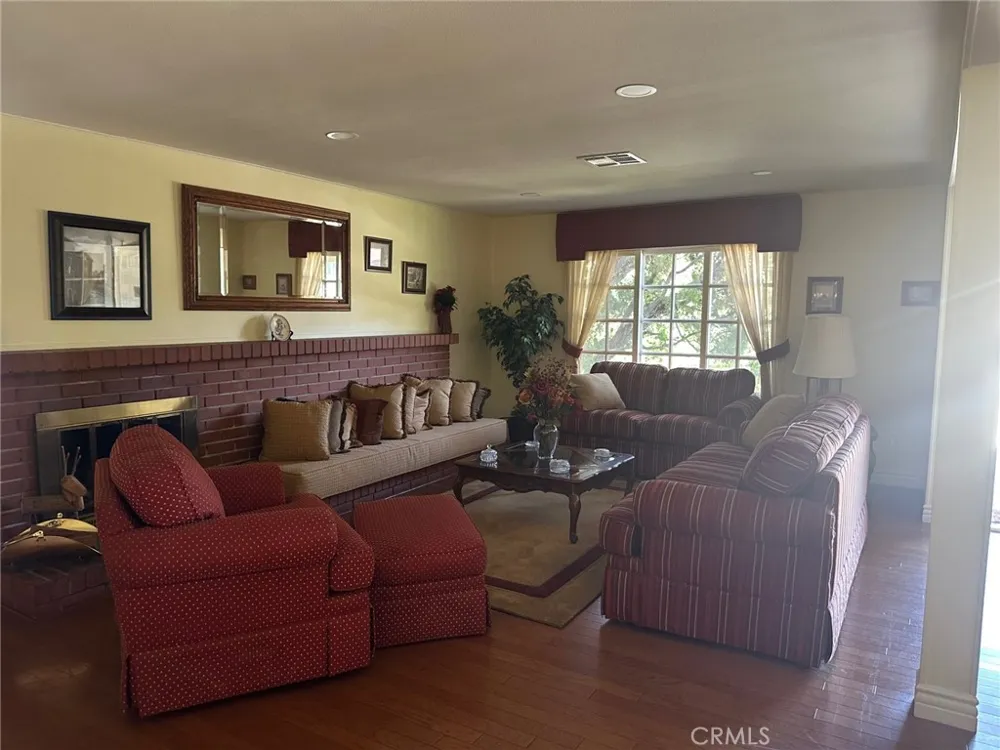 651 Puma Canyon Lane Glendora, CA 91740