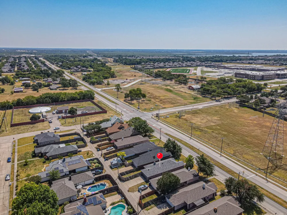 1403 E Brown Street Wylie, TX 75098