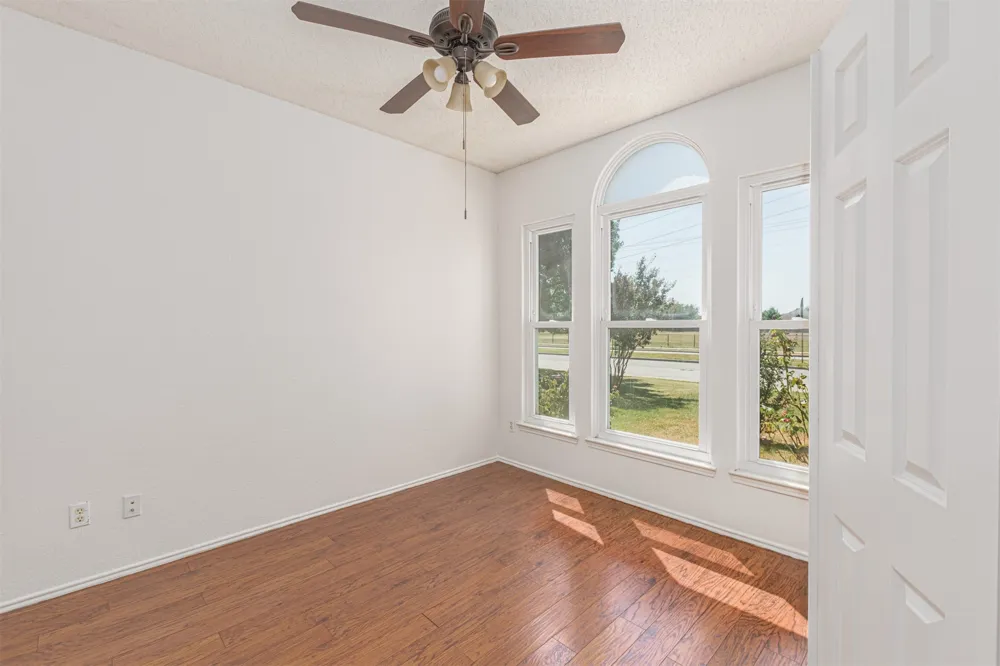 1403 E Brown Street Wylie, TX 75098
