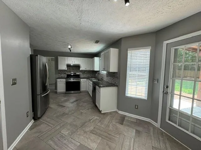 2910 Arden Ridge Drive Suwanee, GA 30024