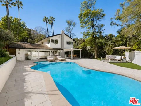 3430 Loadstone Drive