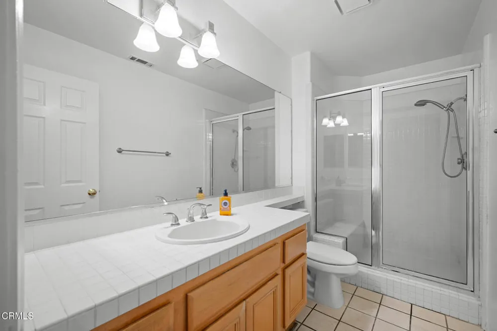 1955 Calle Sirena Glendale, CA 91208
