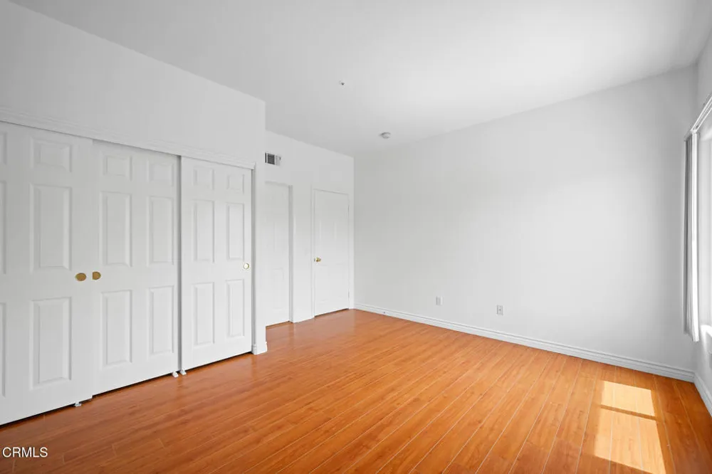 1955 Calle Sirena Glendale, CA 91208