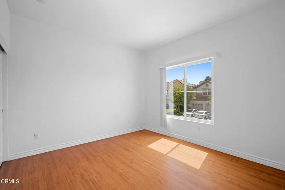 1955 Calle Sirena Glendale, CA 91208