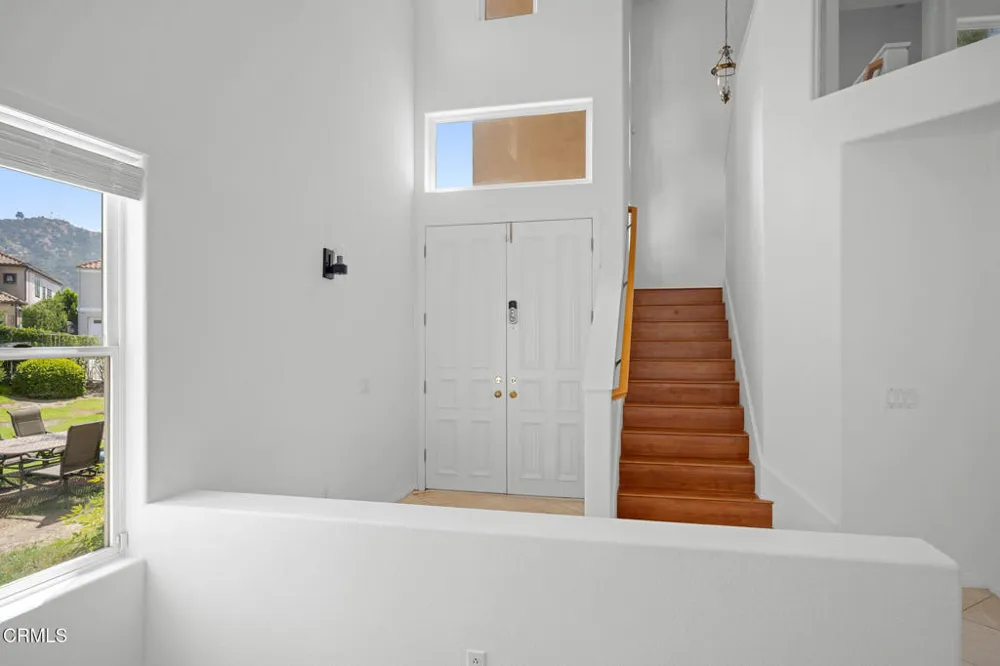 1955 Calle Sirena Glendale, CA 91208